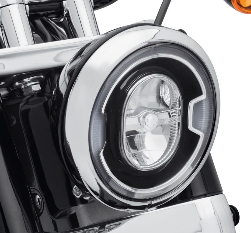 FARO DELANTERO LED CON REFLECTOR DISTINTIVO DAYMAKER DE 7 PULG.